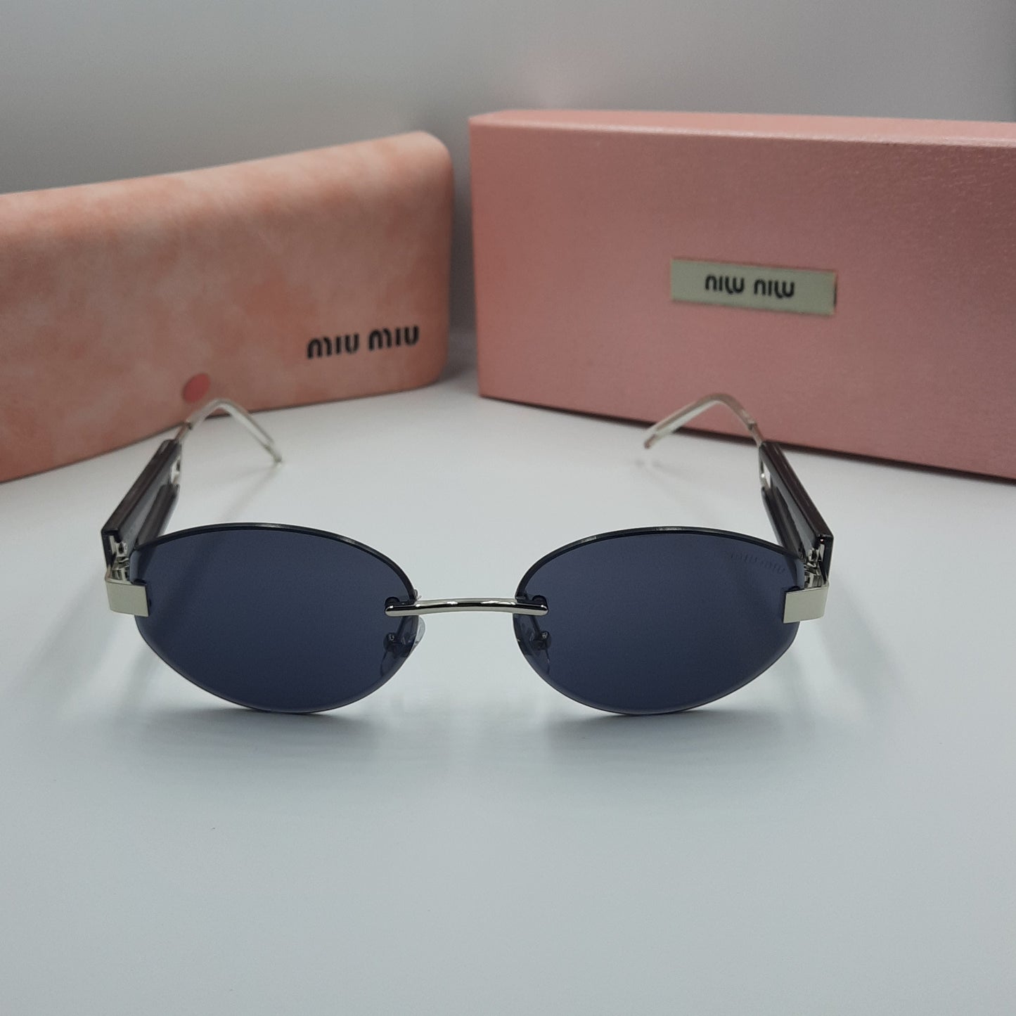MIU MIU argenté noir