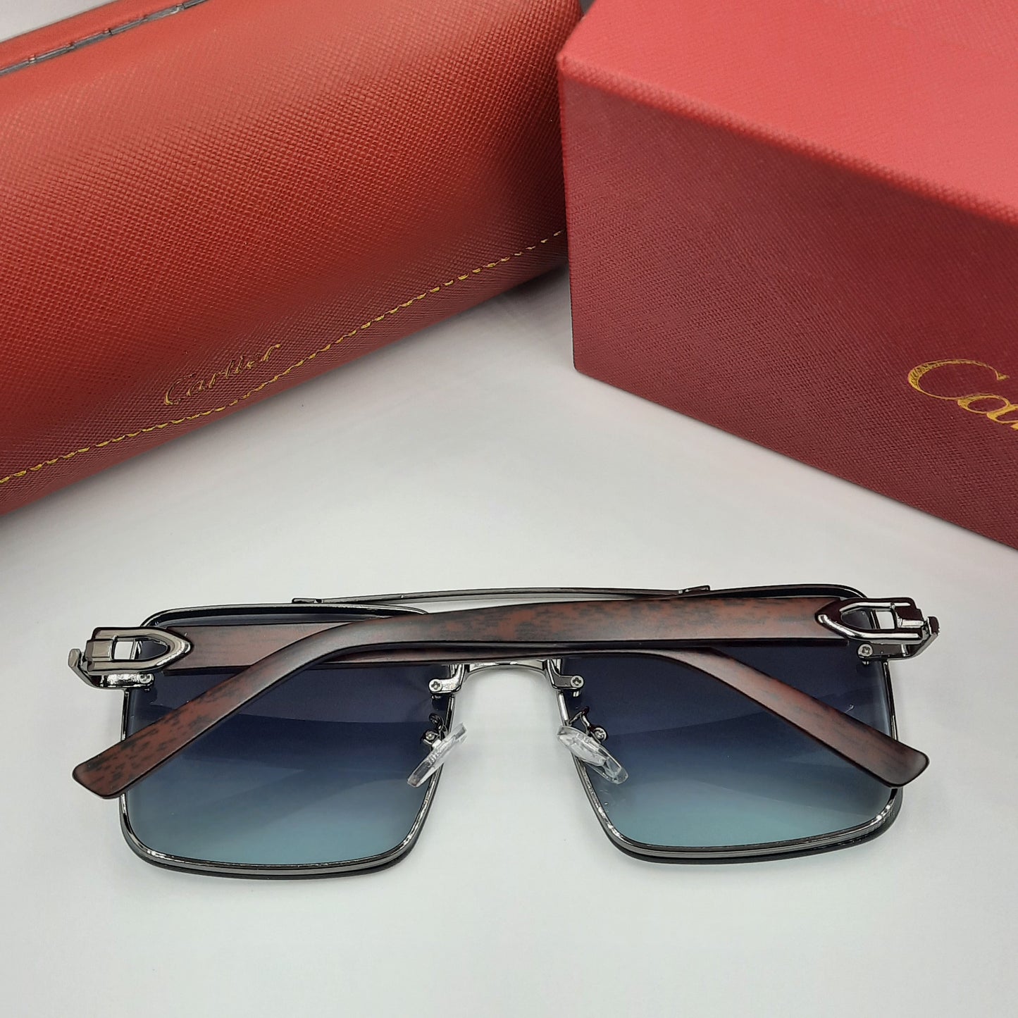 CARTIER gris marron