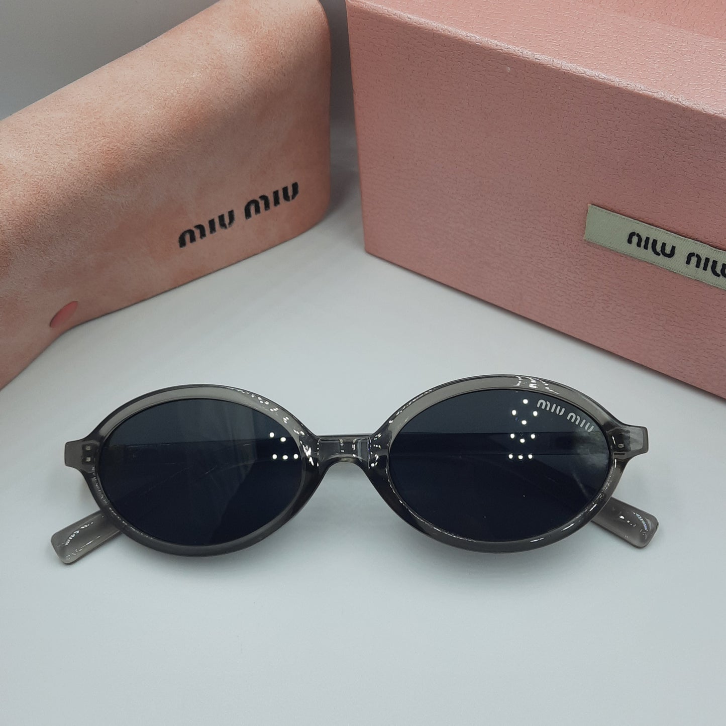 MIU MIU gris doré