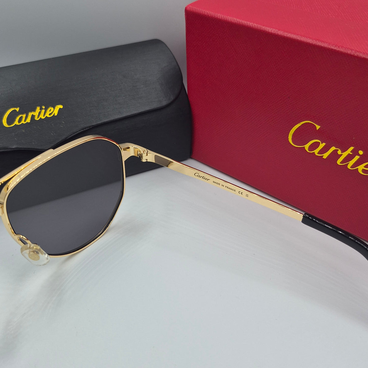 CARTIER santos noir doré