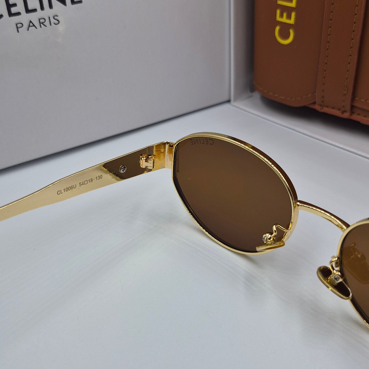 CELINE triomphe doré marron