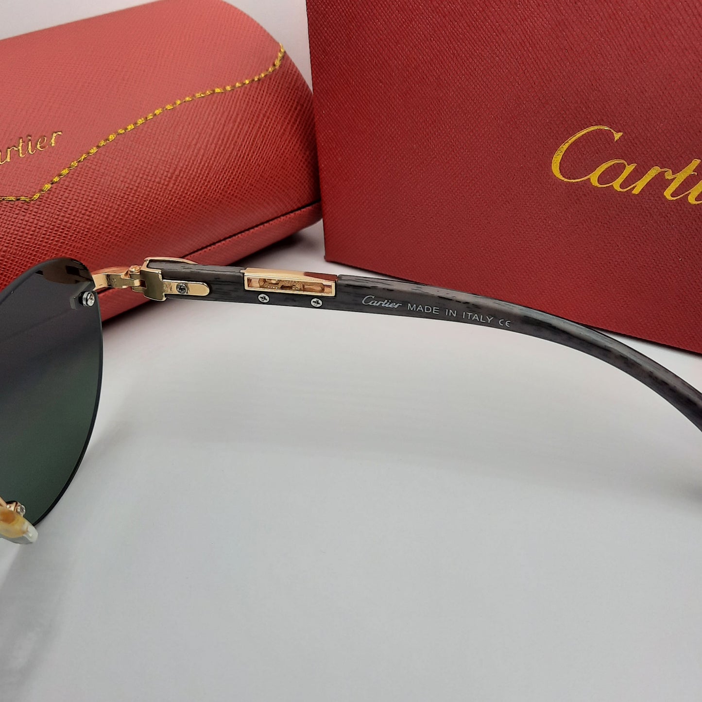 CARTIER percée doré vert wood