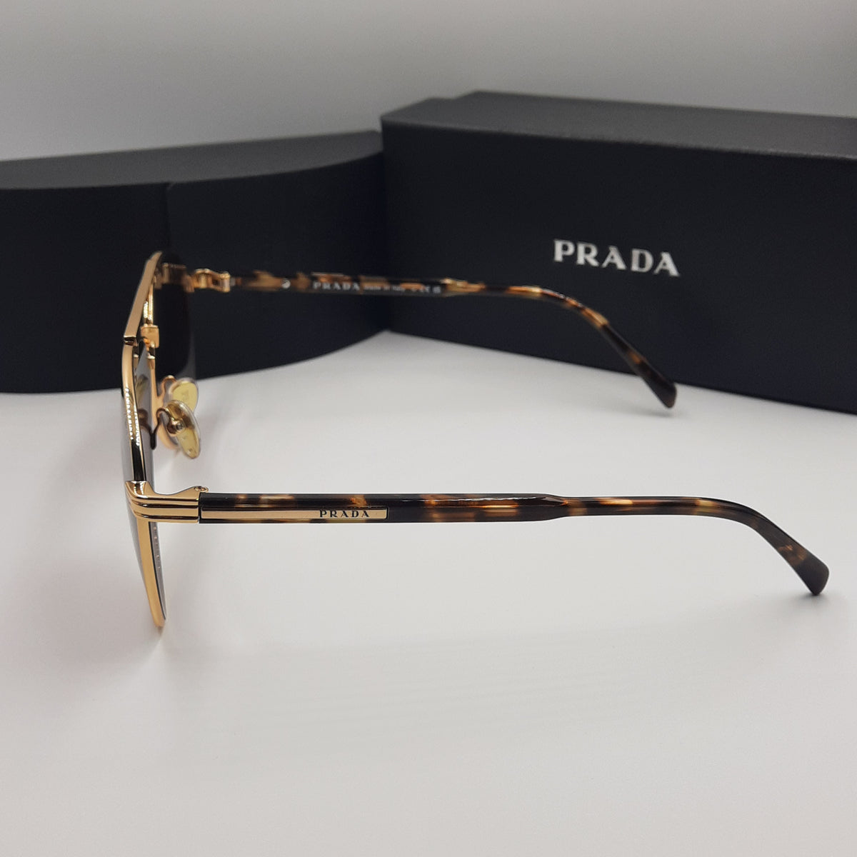 PRADA luxe doré marron havane