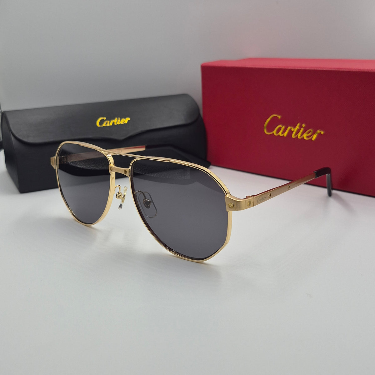 CARTIER santos noir doré