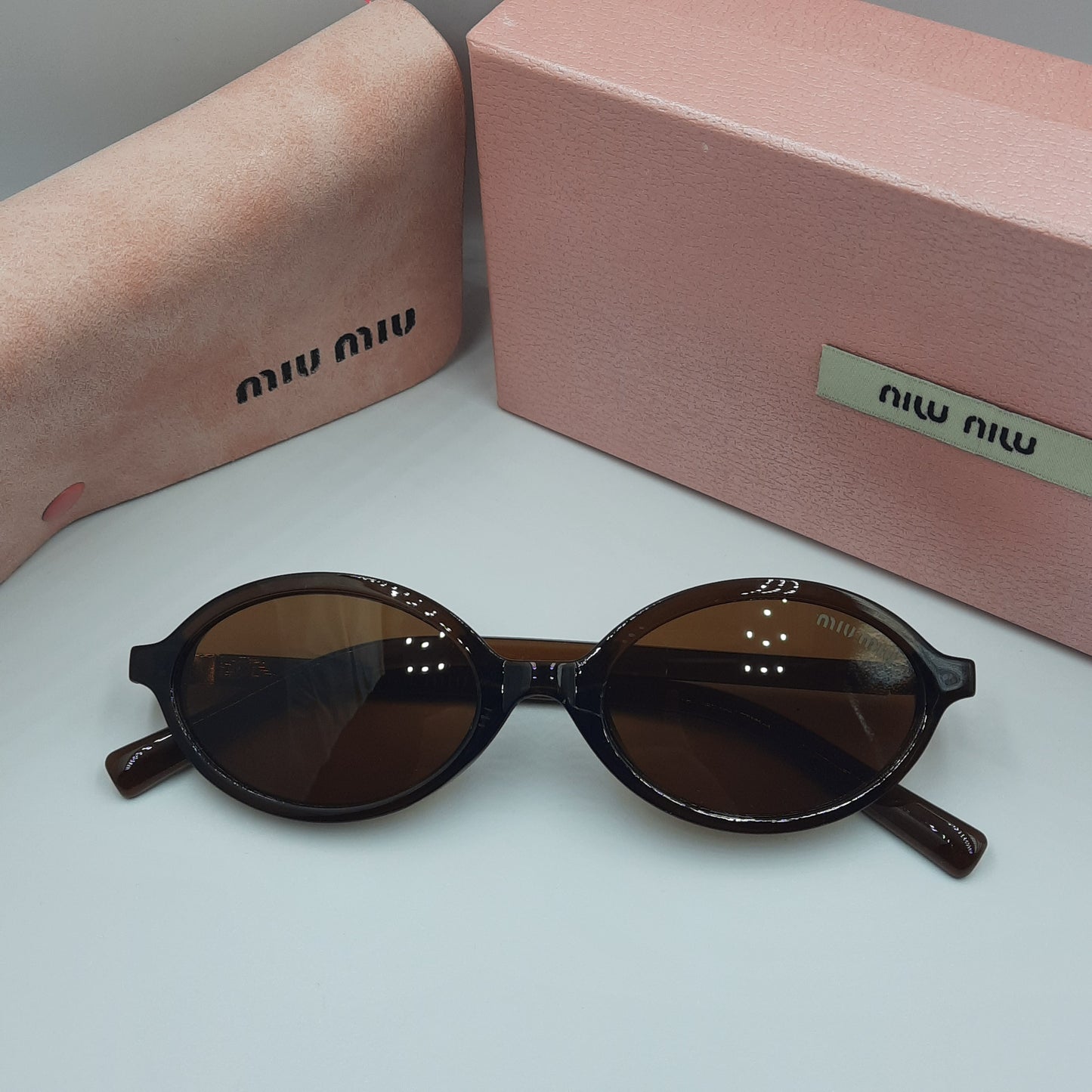 MIU MIU marron doré
