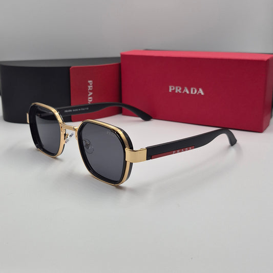 PRADA noir doré rouge flexible