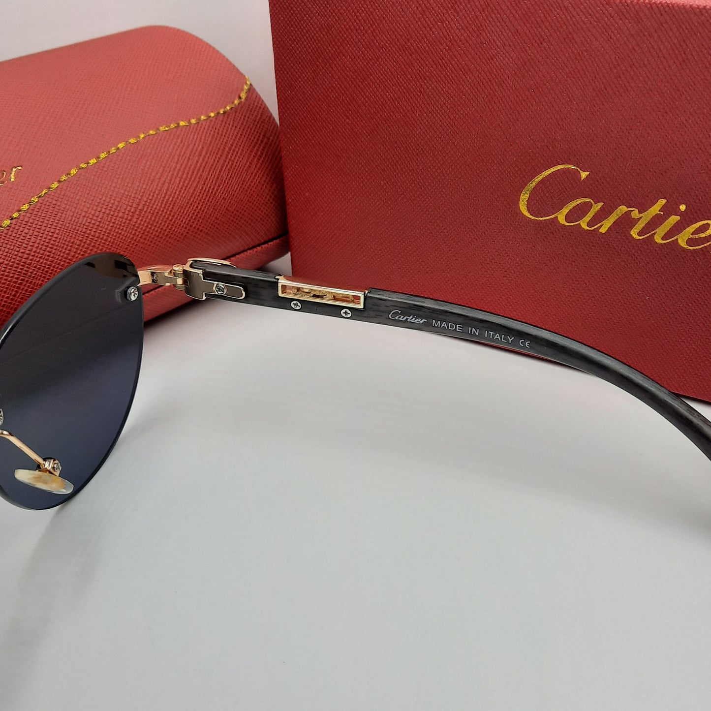 CARTIER percée doré noir