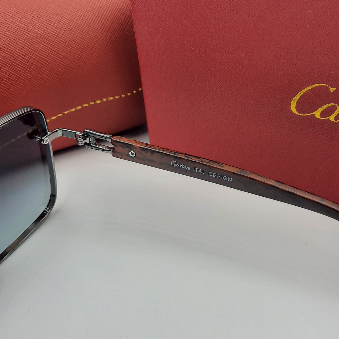 CARTIER gris marron