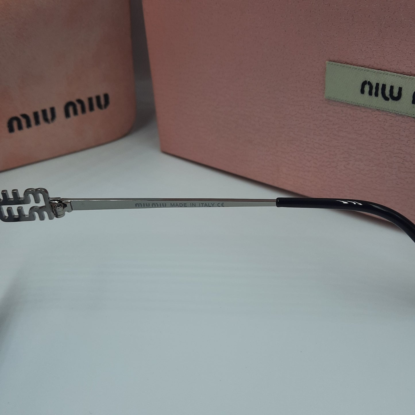MIU MIU argenté