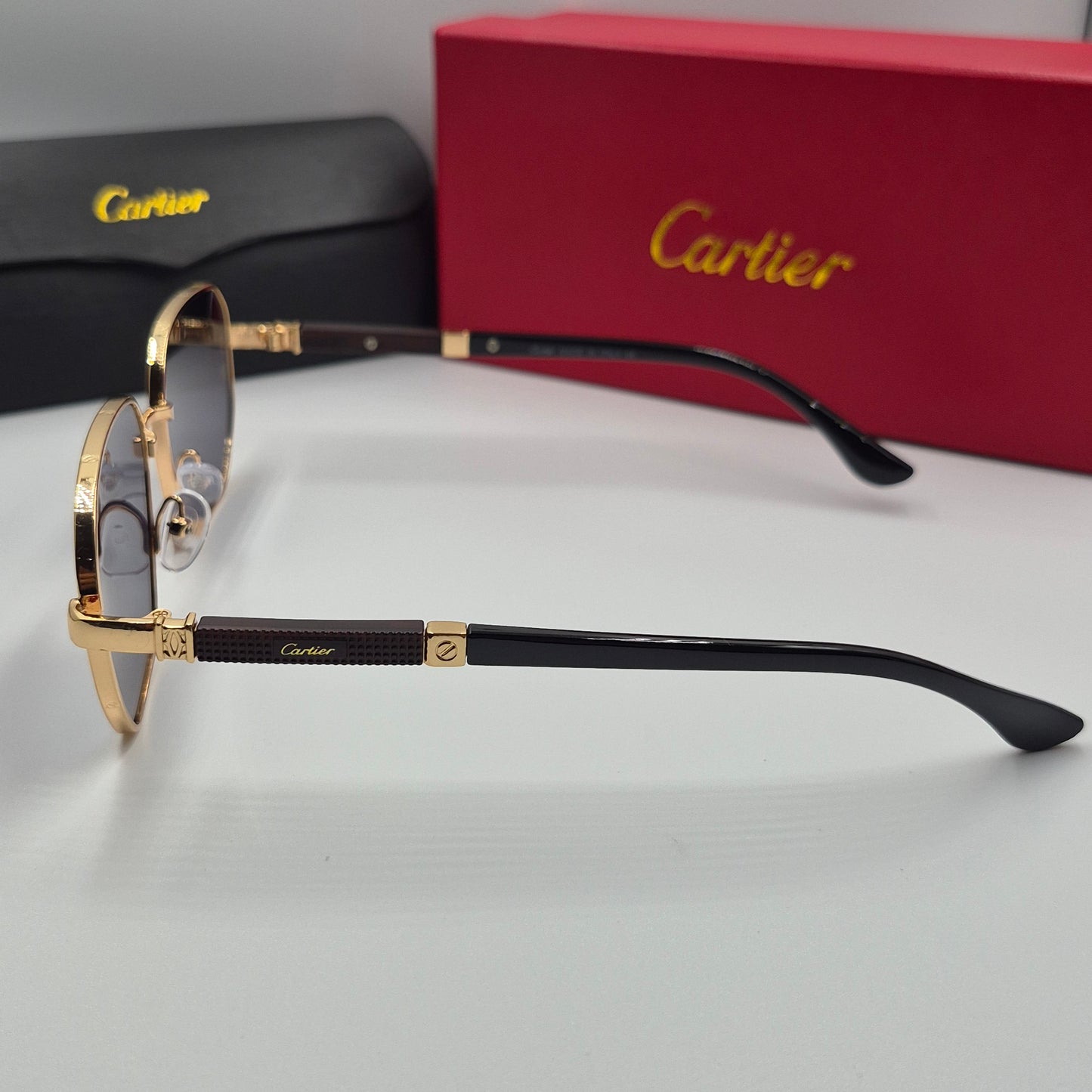 CARTIER santos noir doré