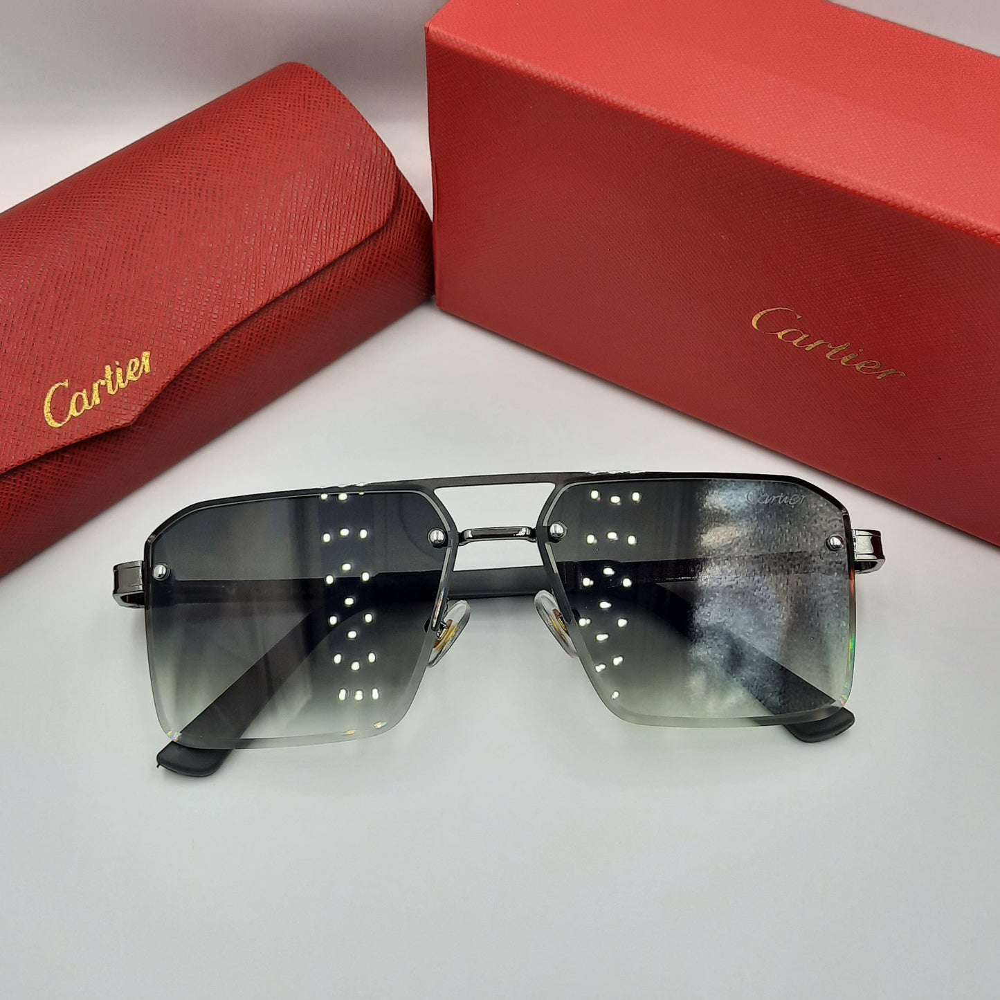 CARTIER gris vert