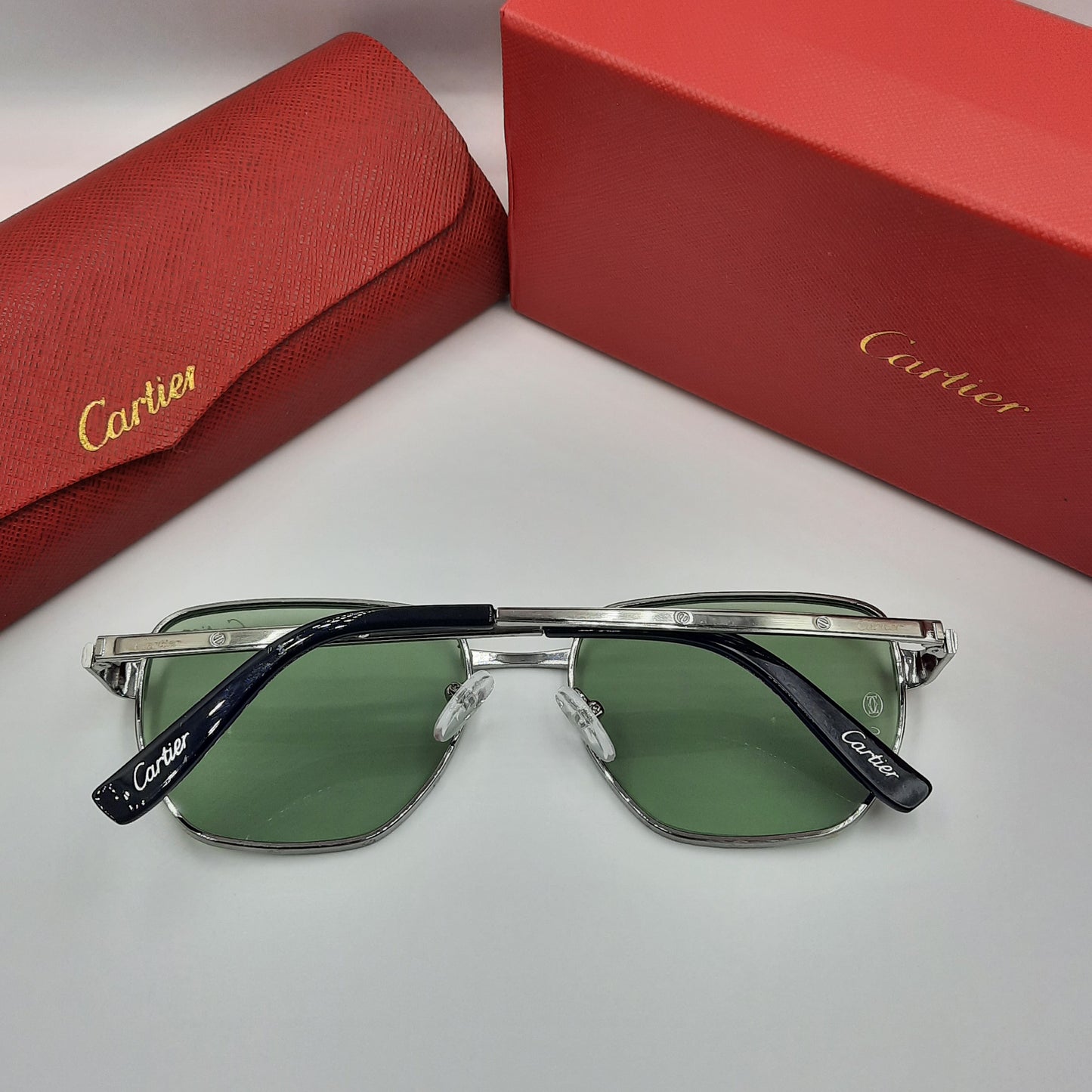 CARTIER gris metal vert
