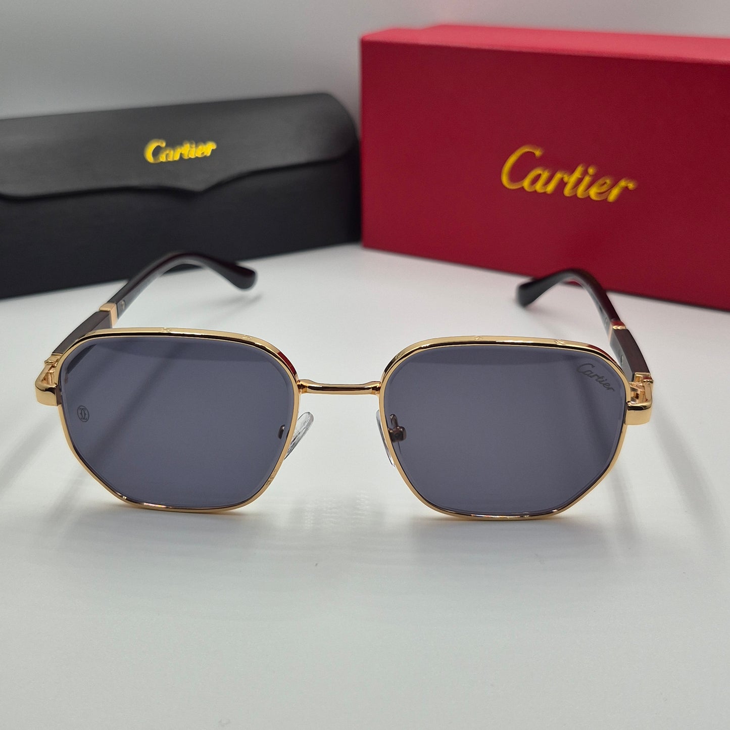 CARTIER santos noir doré