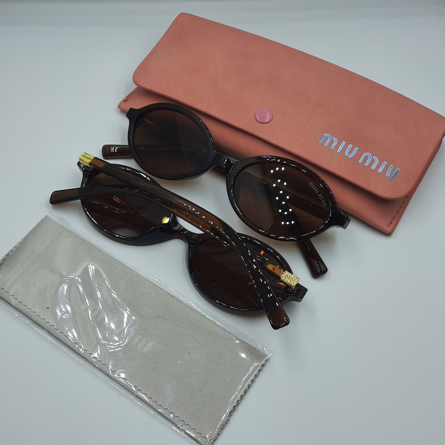 MIU MIU marron doré