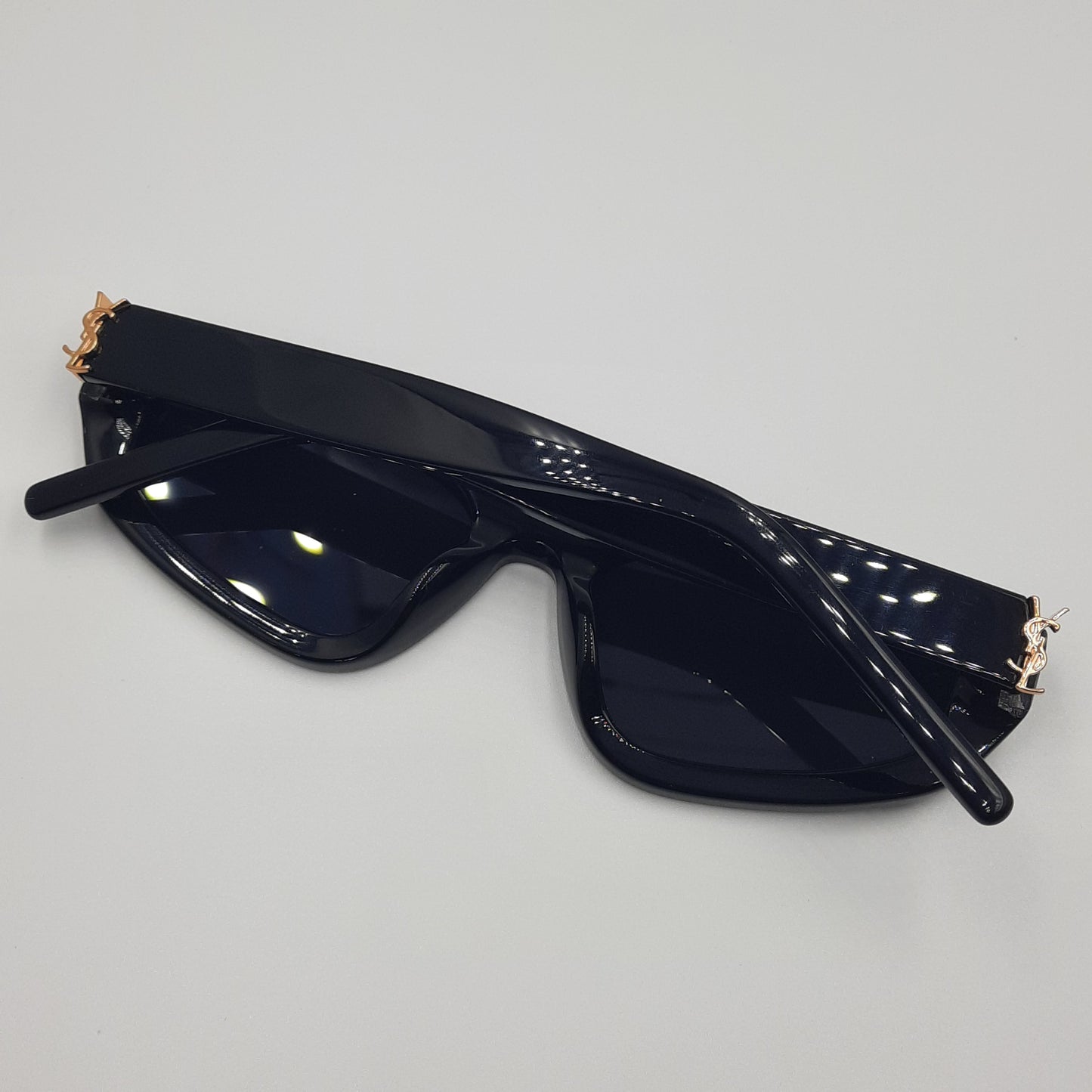 SAINT LAURENT noir doré
