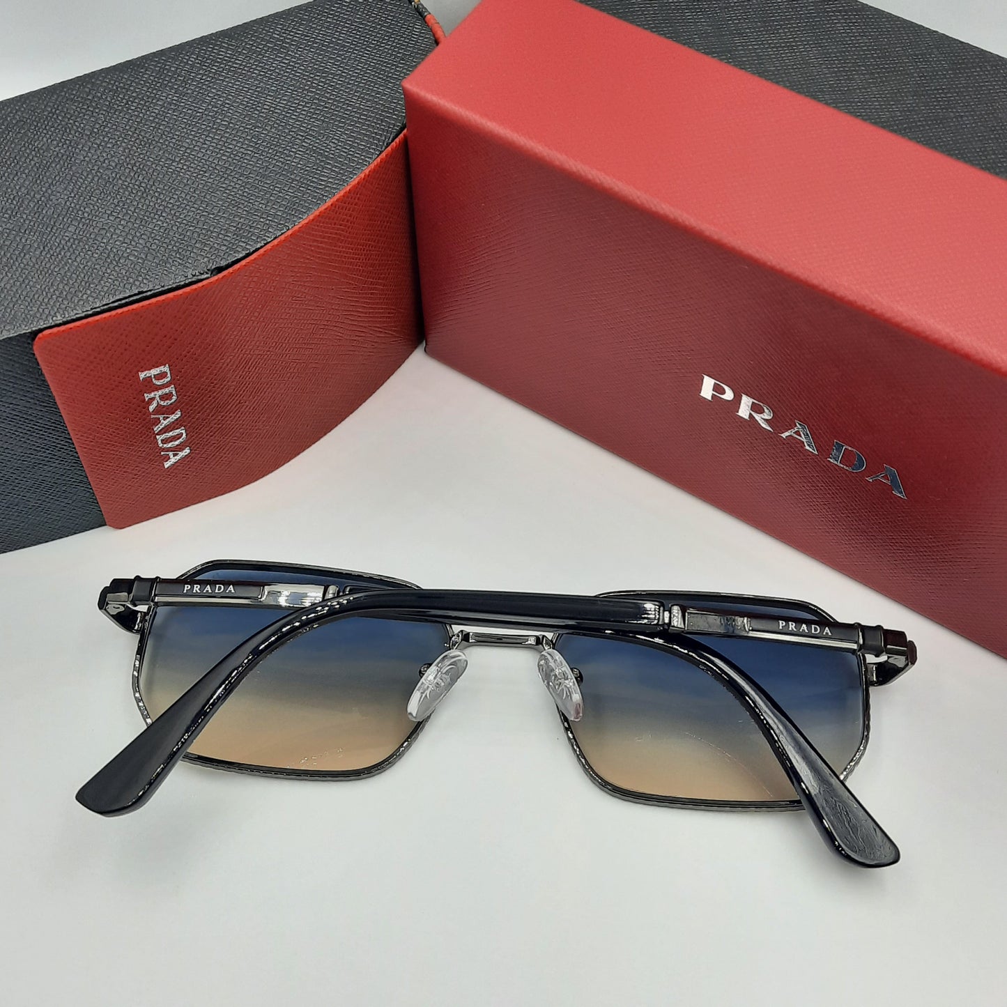 PRADA sunrise gris