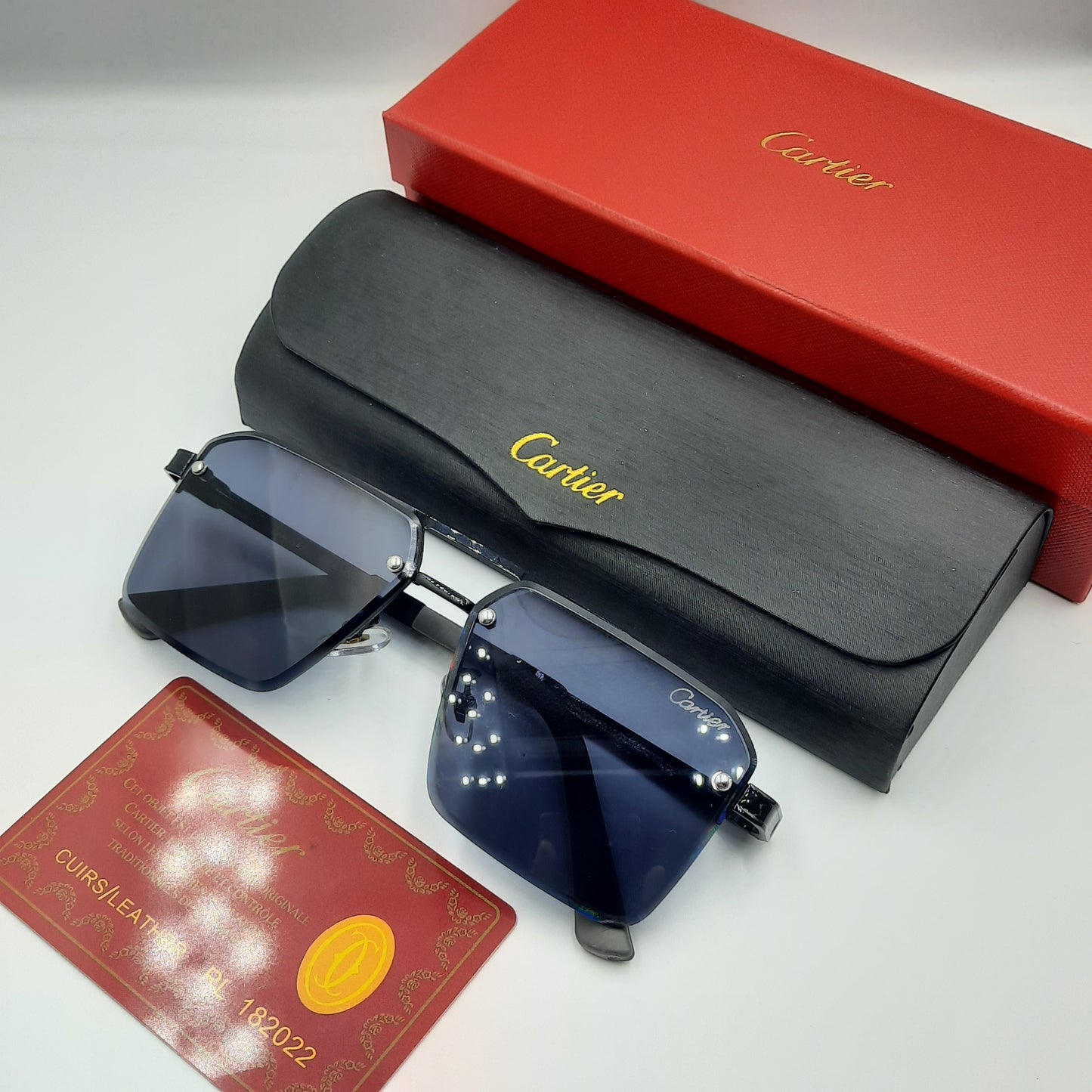 CARTIER noir