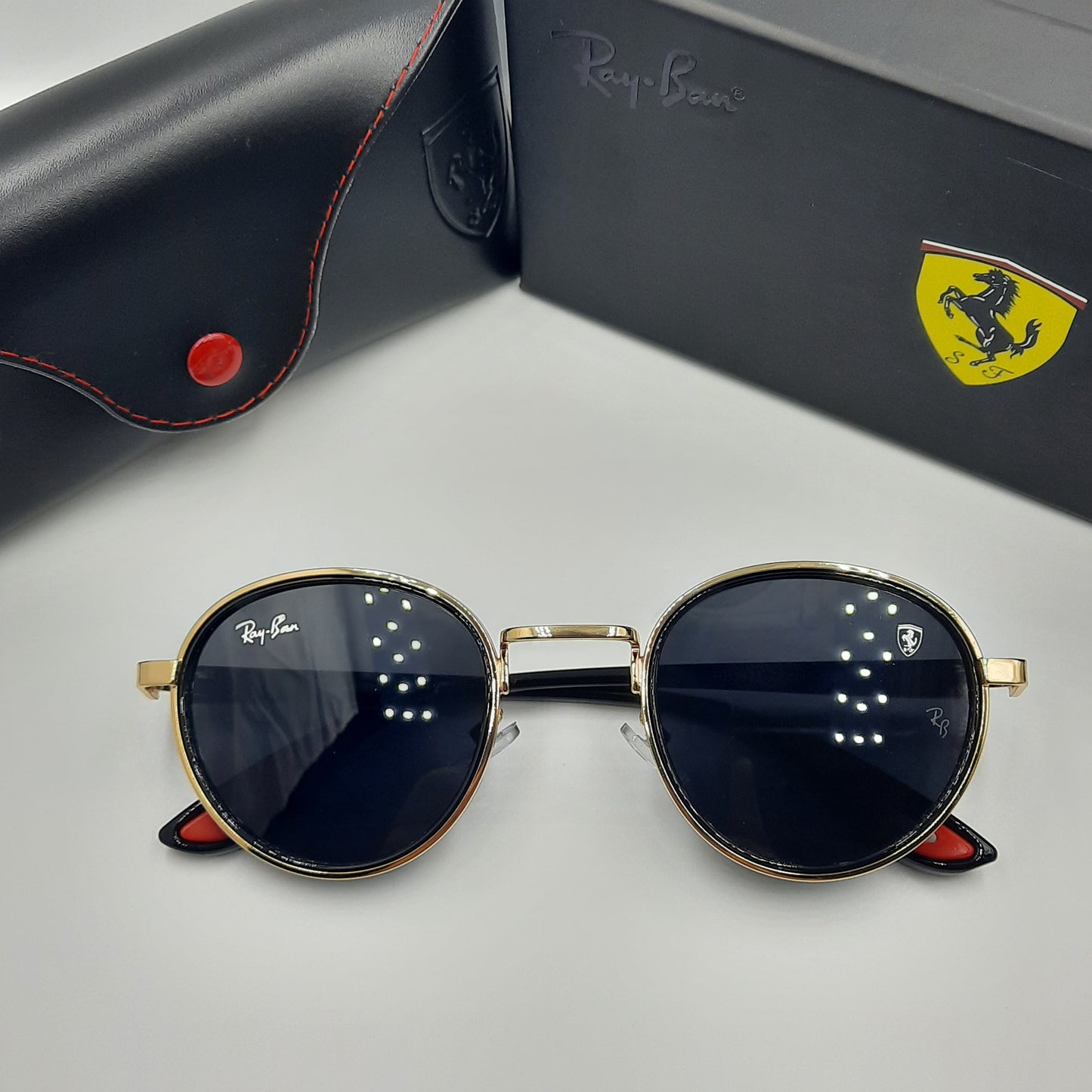 Rayban ferrari doré rouge noir