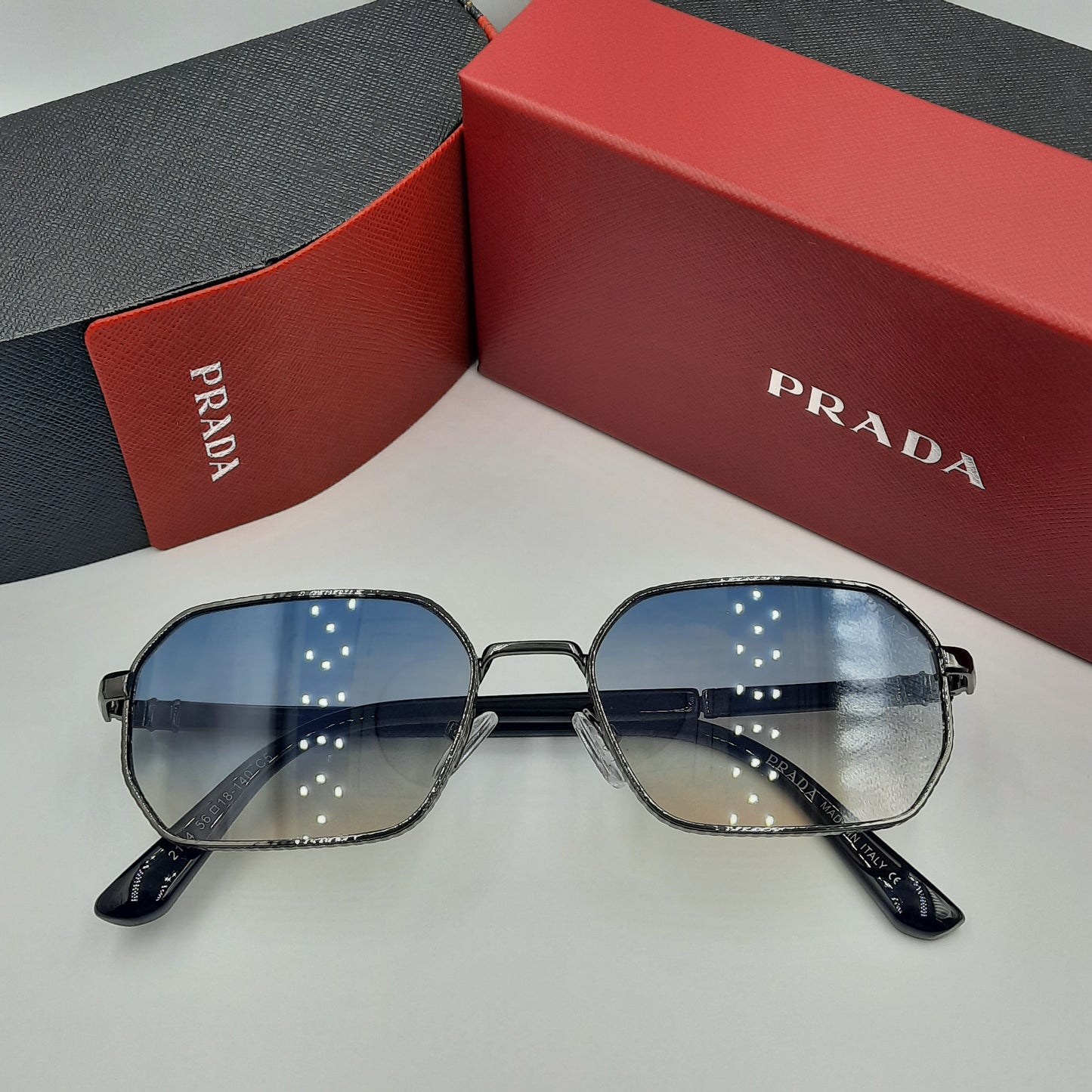 PRADA sunrise gris