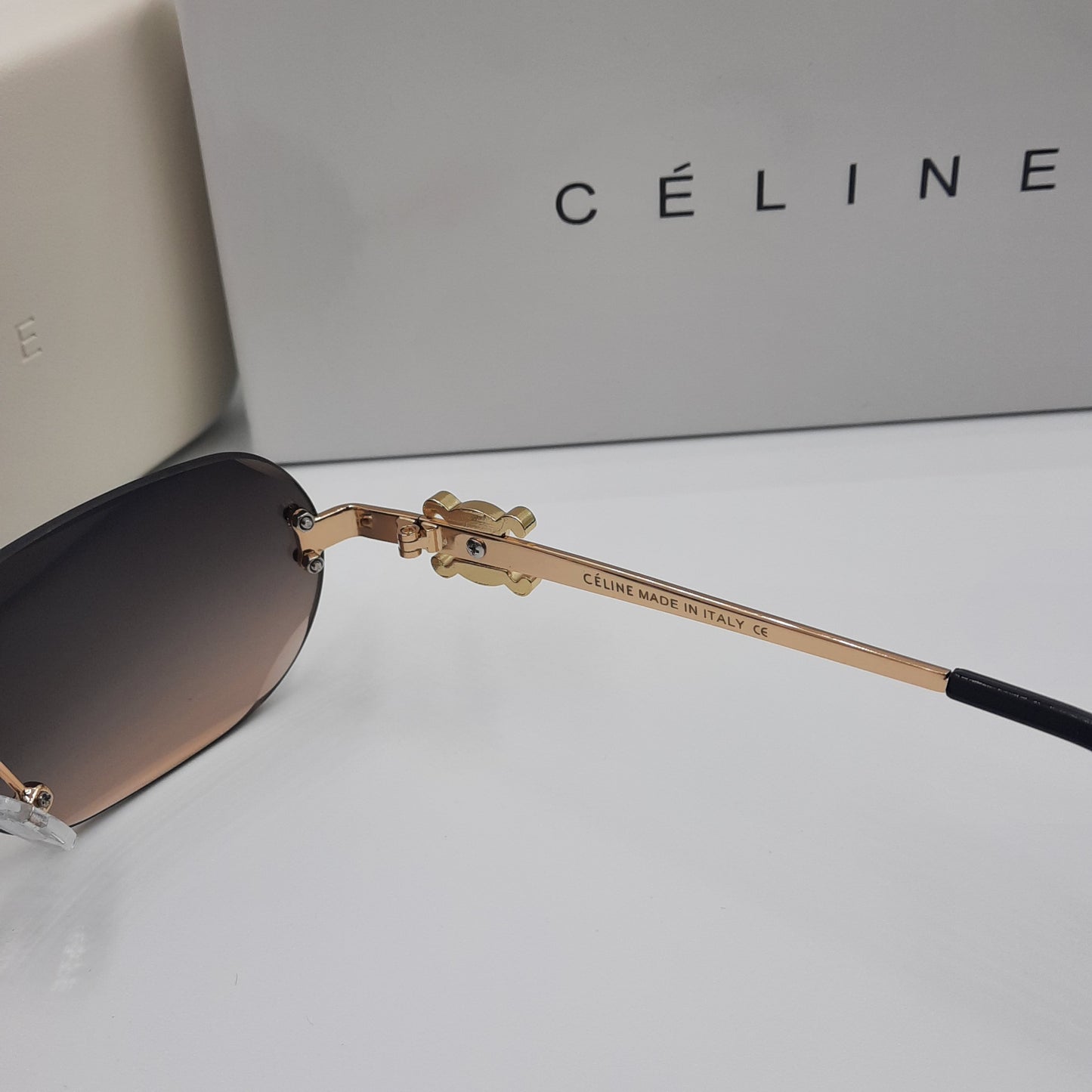 CELINE triomphe doré marron