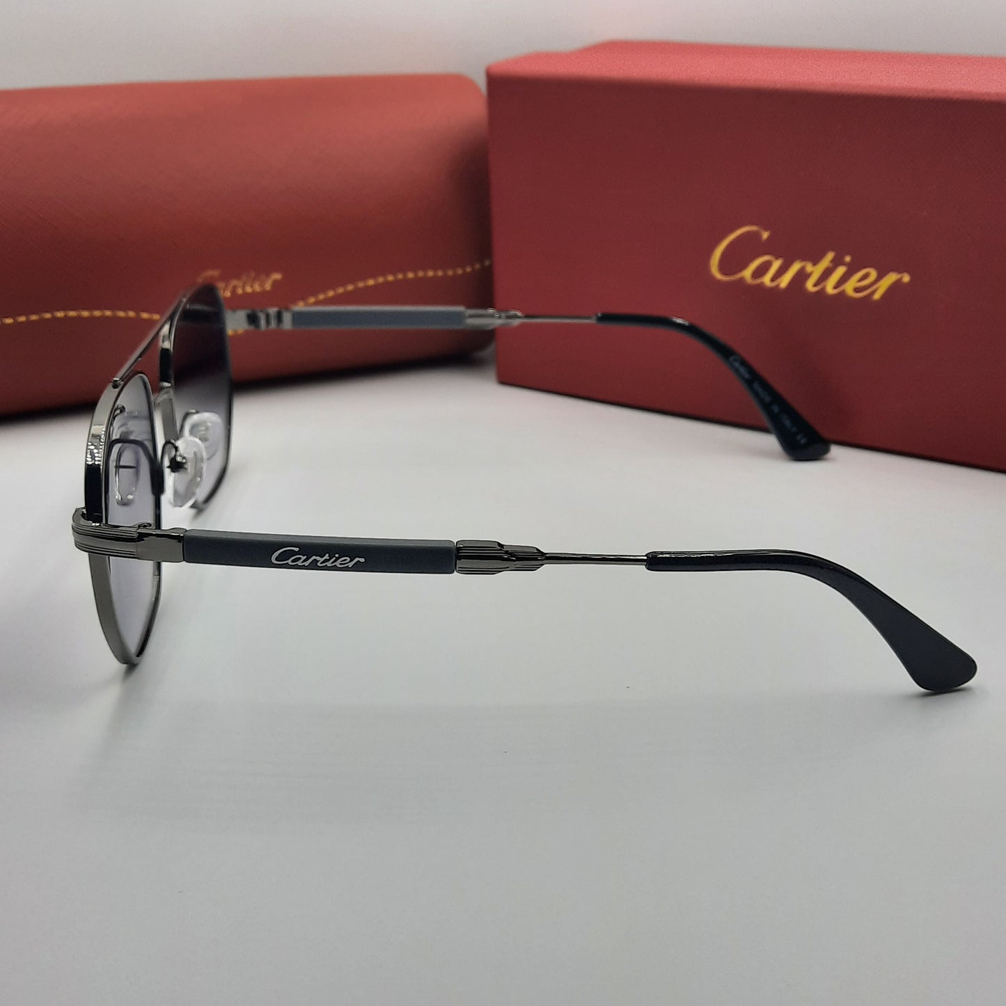 CARTIER gris