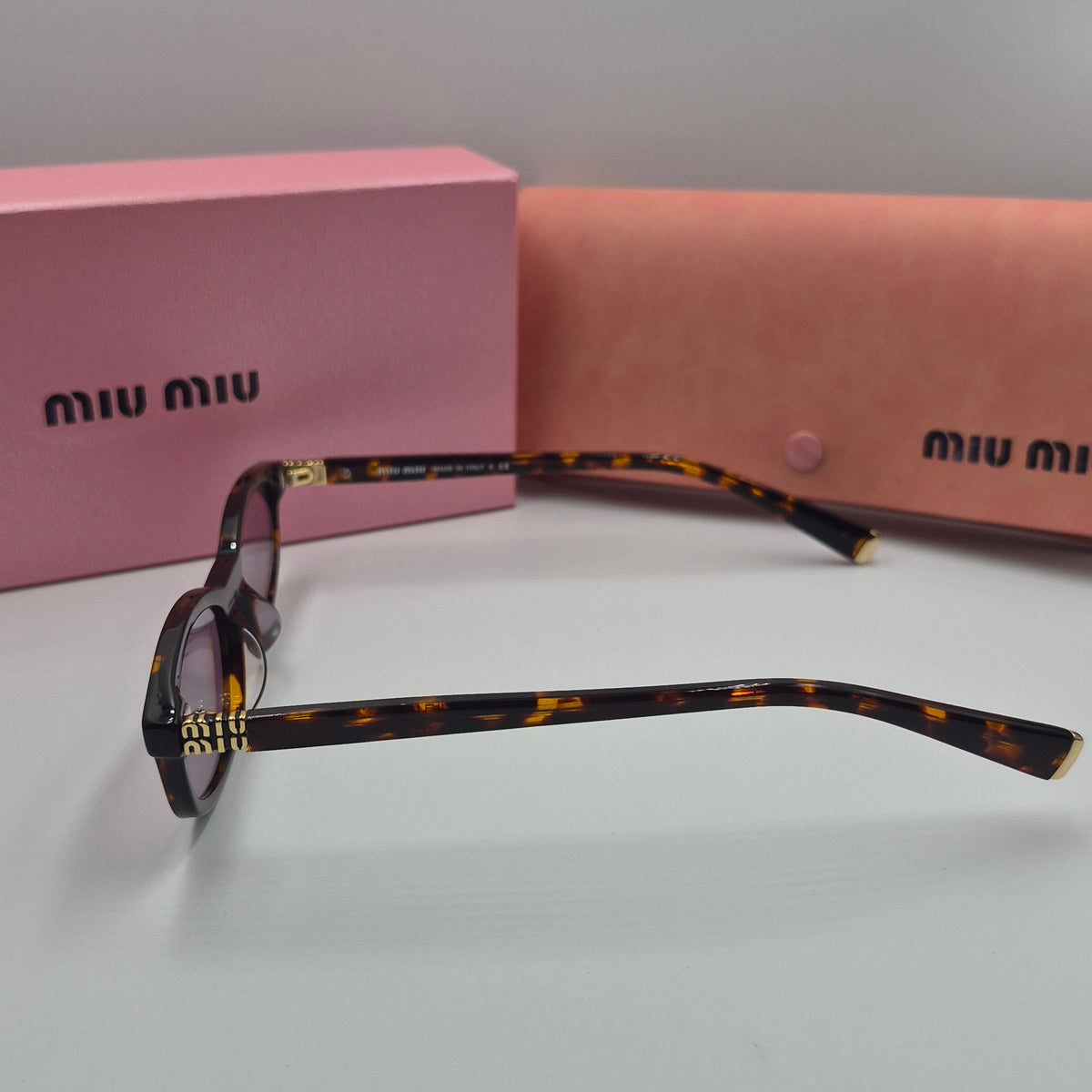 MIU MIU rose havane