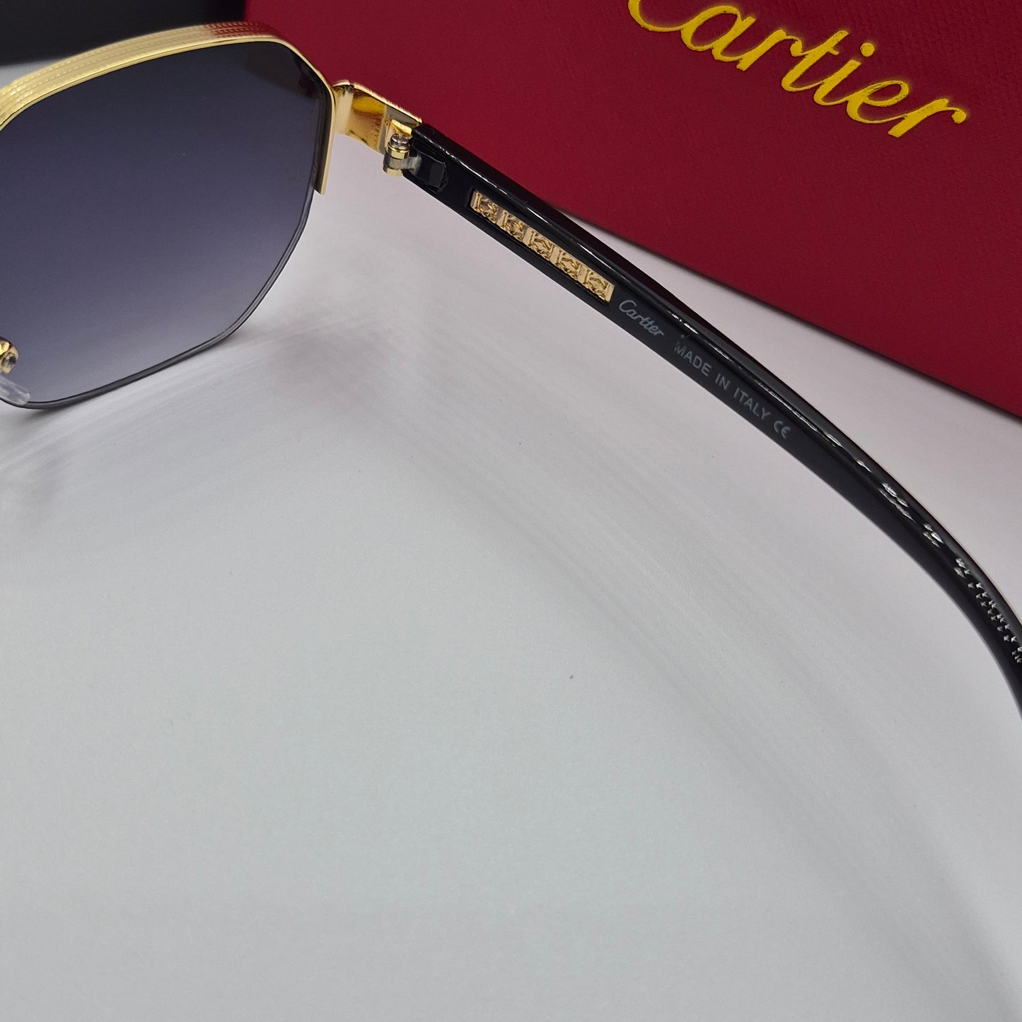 CARTIER semi percée doré noir deg