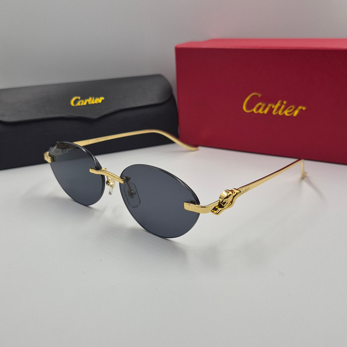 CARTIER panthère noir doré