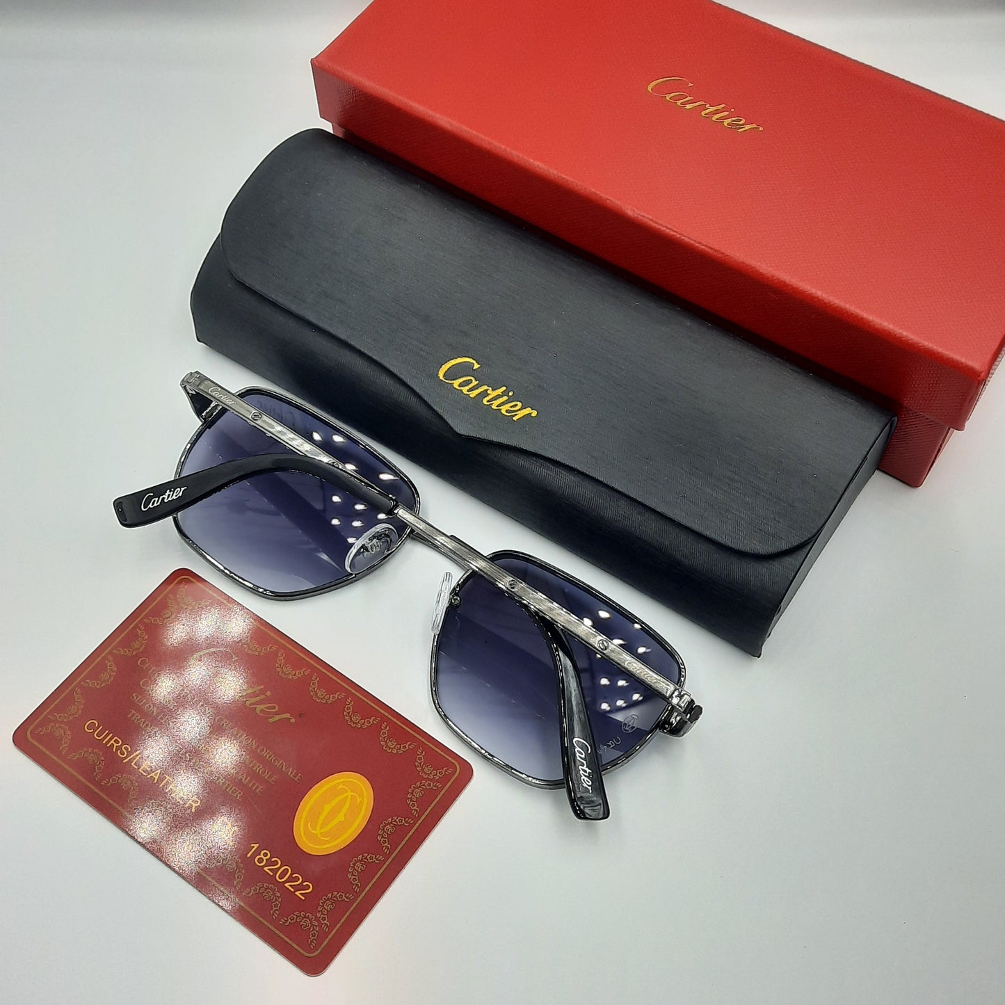 CARTIER santos gris metal noir