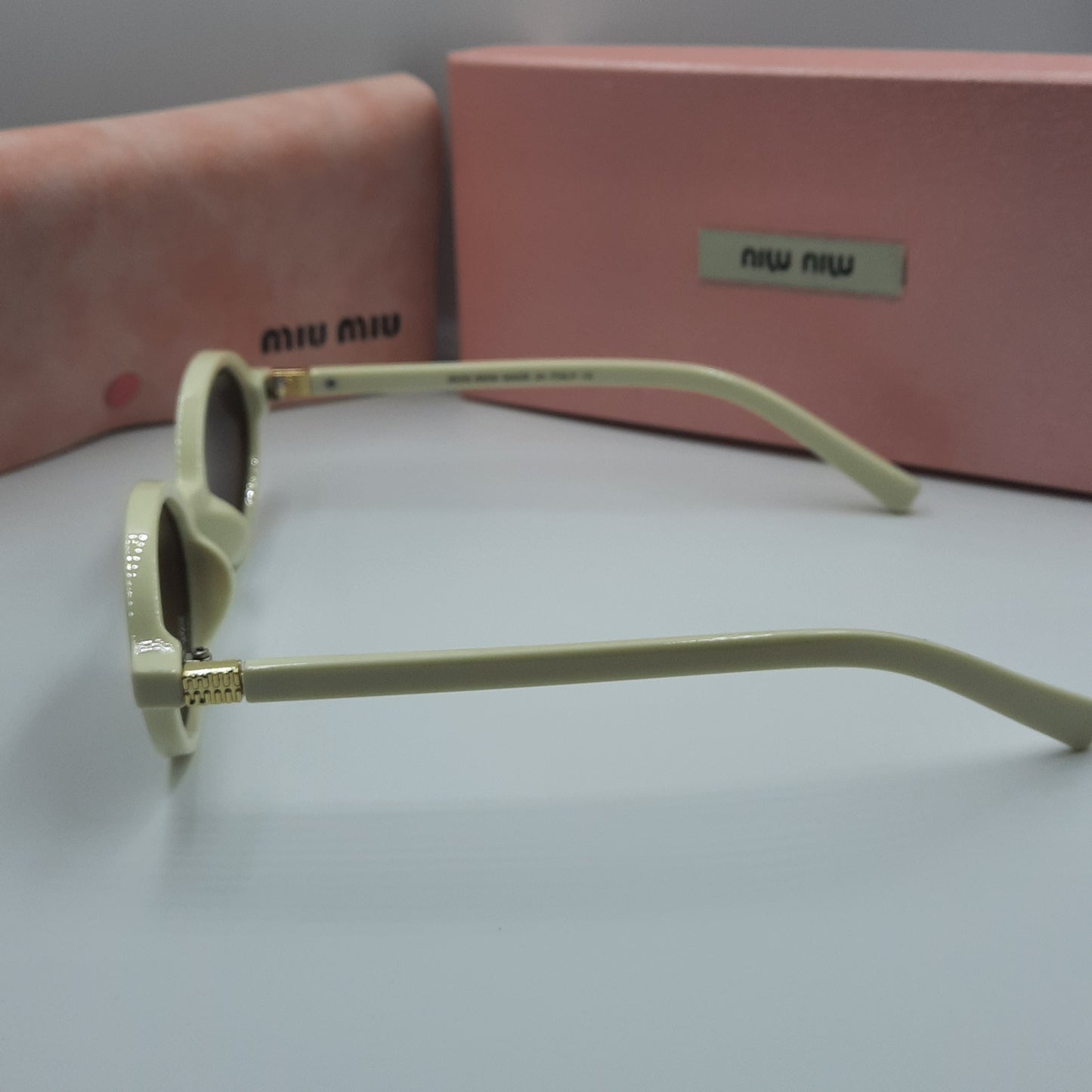 MIU MIU blanc crème doré